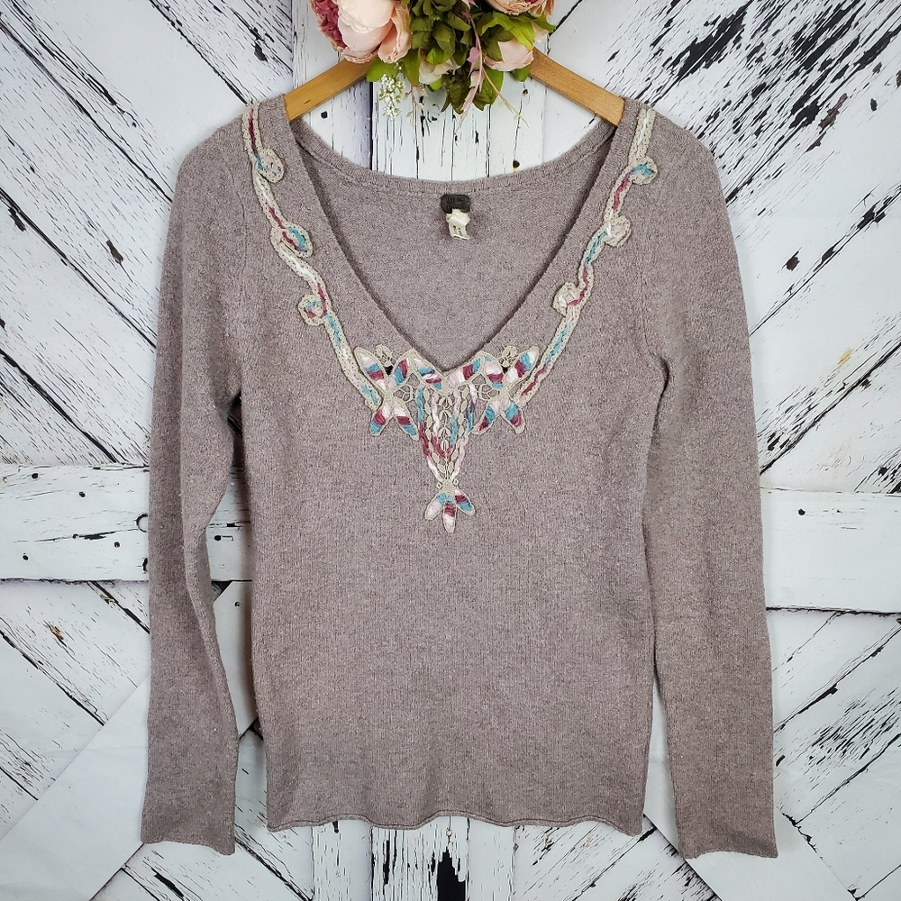 Free People WE THE FREE Embellished Sweater sz M